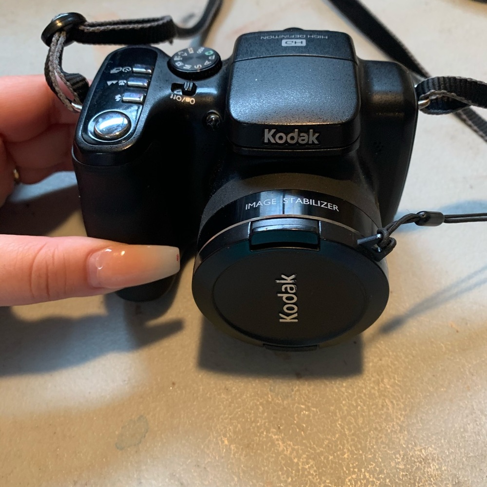 Camera - Picture 6 of 6